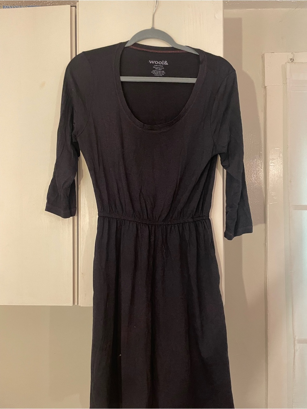 Wool& Eggplant Purple Scoop Neck Midi Dress, extra small